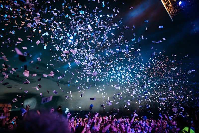 Flying Elephant produces a live showcase